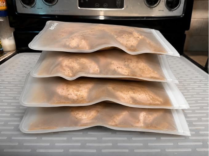 (re) zip Gallon Reusable Storage Bags, BPA-Free, Leakproof, Food-Grade 100% Food-Safe PEVA, for Food Storage and Freezer Use, Holds 16 cups | 128 fl oz, 4-Pack (Clear)