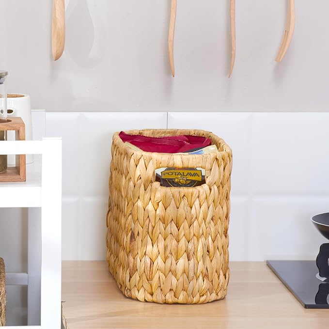 Toilet Paper Storage Basket, Water Hyacinth Wicker Storage Holder for 6 Rolls Toilet Paper with Built-in Handles