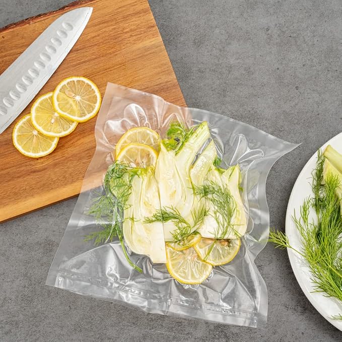 Restaurantware-Fresh Hero 10 x 10 Inch Vacuum Sealer Bags, 1000 Food Storage Bags - 3 mil Thick, Microwavable, Clear Plastic Sous Vide Bags, Freezable, For Storing Food Or Sous Vide Cooking