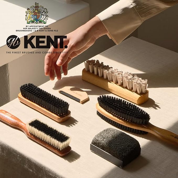 Kent CG1 Clothes Brush Cherrywood 100% Natural Black Bristle and Lint Remover Especially for Jeans or Corduroy Garments for Keeping Fabrics Free from Fibres, Fluff and Pet Hair. Made in England