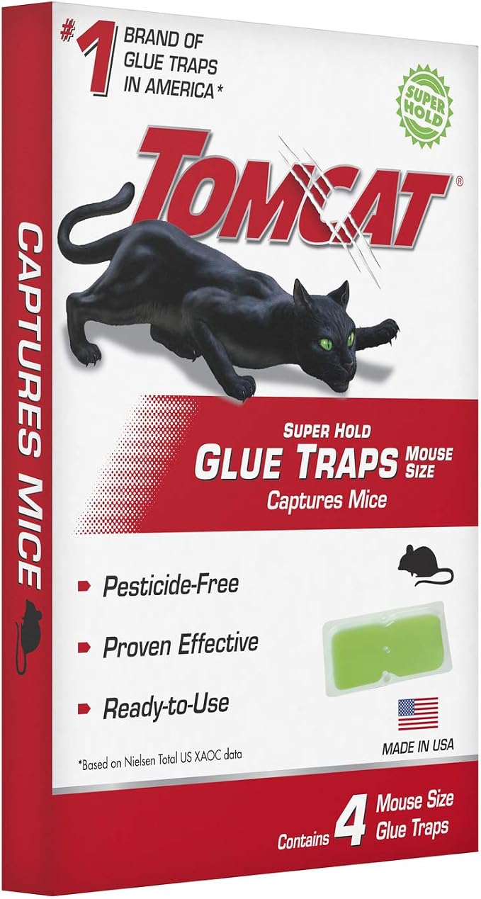 Tomcat Super Hold Glue Traps Mouse Size, 32 Traps | For Mice, Cockroaches, Spiders, and Scorpions, Ready-To-Use, 8 Packages Each with 4 Glue Traps