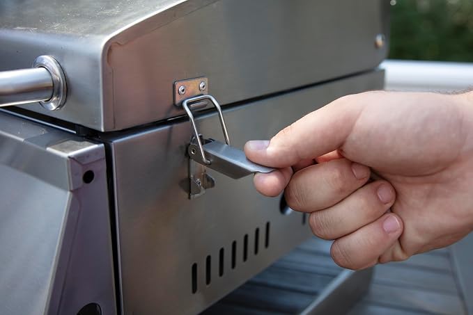 Cuisinart Outdoor Gas Grill, 2000 BTU, Portable, 2-Burner