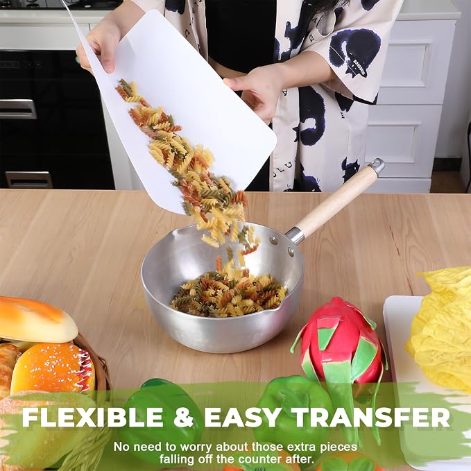 Hushee 120 Count Disposable Cutting Board Sheets 10 x 13 Inch Flexible Plastic Disposable Sheets Cutting Mat Large Chopping Boards for Kitchen Cooking Traveling Camping Tailgating BBQ