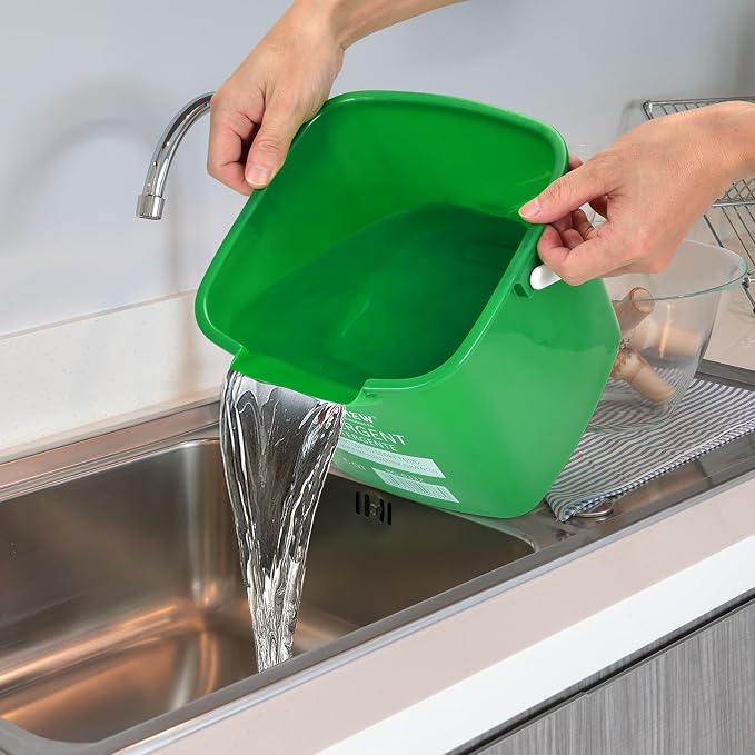 Matthew Red&Green&Blue Detergent and Sanitizing Cleaning Bucket 6 Quart Cleaning Pail,Set of 3 Square Containers,Built-In Spout w/Handle,Wash Rinse Sanitize Handwash Bucket,Incl.3Pcs Microfiber Cloths
