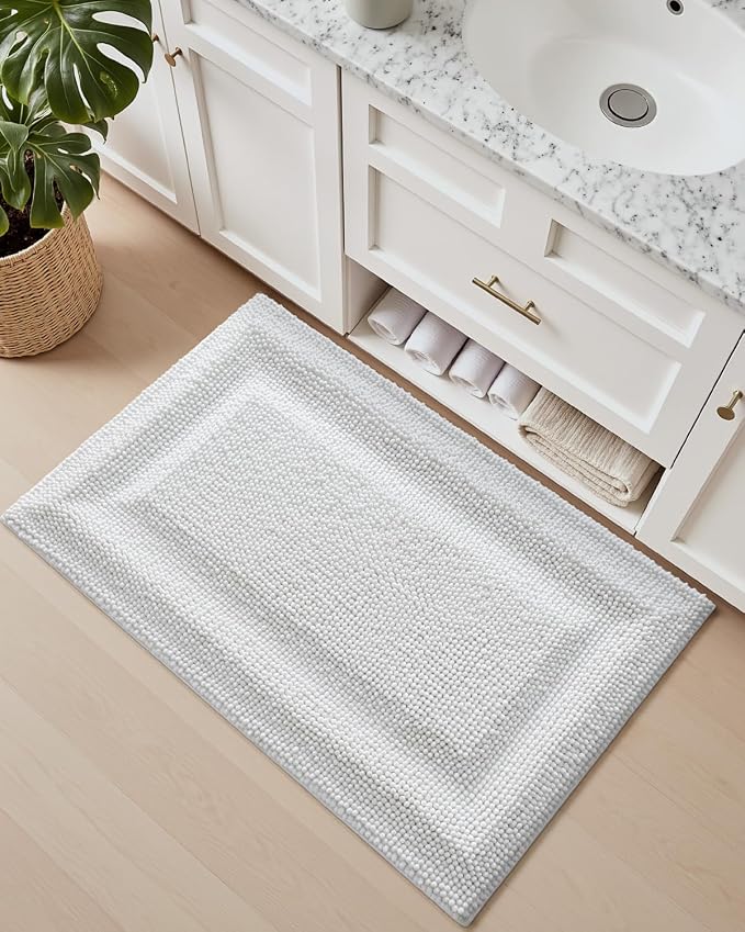 DEXI Bath Mats for Bathroom 43x24, Non Slip Washable Bathroom Rug, Thick Soft Chenille Absorbent Bathmat for Shower Floor, Fluffy Shaggy Carpet for Tub, White