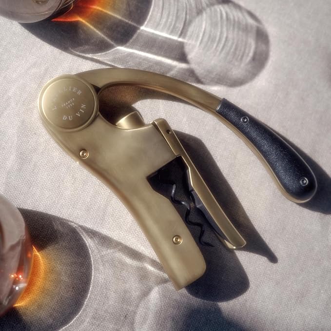 L’Atelier du Vin Oeno Motion Gold Nomad Lever Corkscrew Gift Set - Luxury Sommelier Wine Bottle Opener with Premium Black Leather Case Wine Tasting, Emblematic Wine Key Designed In France