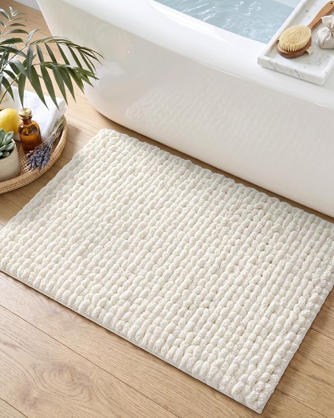 DEXI Bathroom Rugs 30x17, Non Slip Washable Bath Mat, Luxury Chenille Super Absorbent Ultra Thick Bathmats for Shower Floor, Plush Fluffy Shaggy Carpet for Tub, Cream