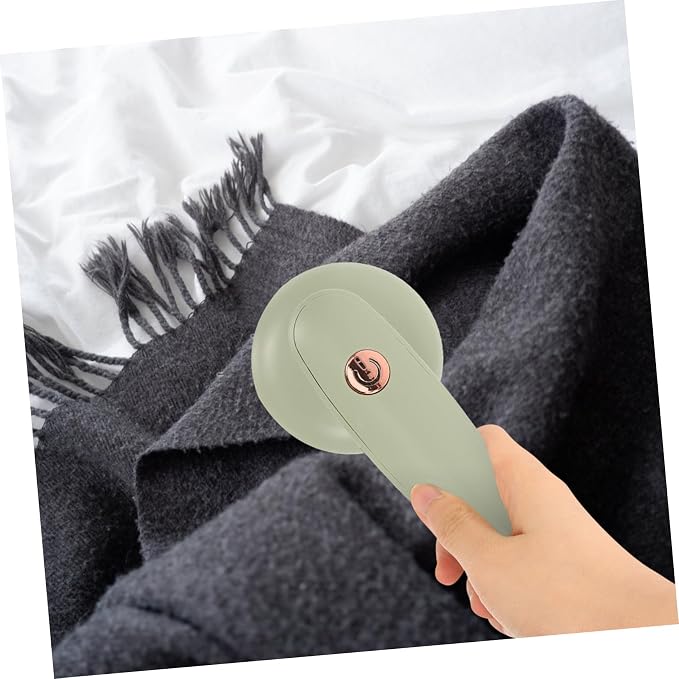 NOLITOY 2sets Electric USB Charging Lint Remover Hairball Shaver for Clothes Portable Fabric Shaver Removes Fuzz and Pilling for Travel and Home Use