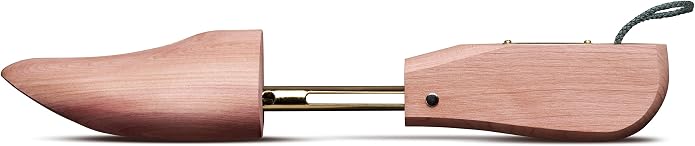 Allen Edmonds Woodlore Shoe Trees for Men 2-Pack Of Men's Adjustable Aromatic Red Cedar Shoe Trees MADE IN USA