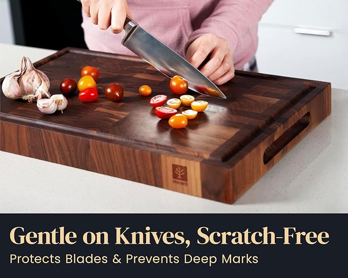 Walnut End Grain Cutting Board for Kitchen, Reversible Extra Large Wooden Butcher Block With Juice Grooves, Made in Canada (Walnut, 20x13x2)