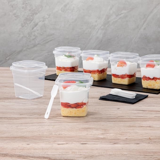 Restaurantware Mini Serve 6.7 Ounce Dessert Cups With Lids And Spoons, 100 Disposable Serving Cups - Durable, Stackable, Clear Plastic Parfait Cup, For Dessert Take Out And Delivery Orders