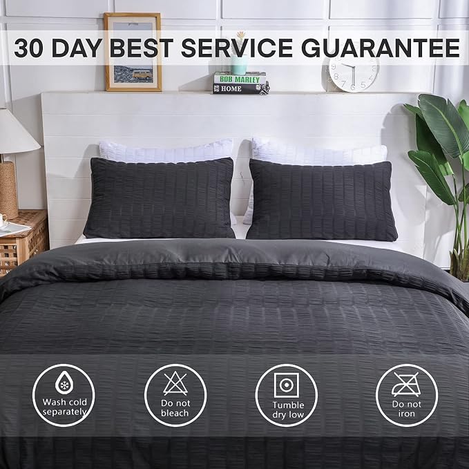 AveLom Seersucker Duvet Cover Set Queen Size (90 x 90 inches), 3 Pieces (1 Duvet Cover + 2 Pillow Cases), Black Ultra Soft Washed Microfiber, Textured Duvet Cover with Zipper Closure, Corner Ties