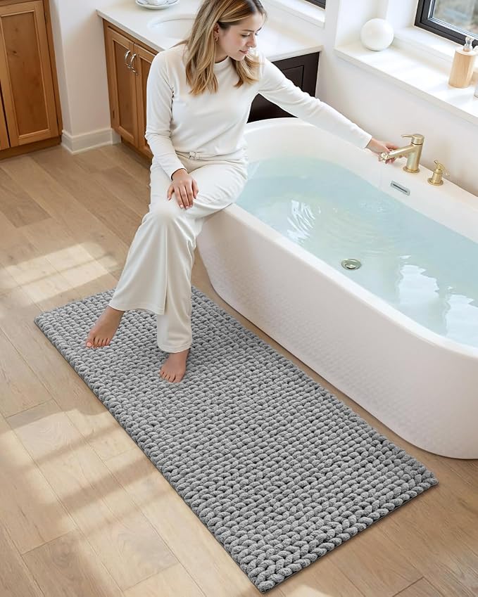 DEXI Bathroom Runner Rugs 60x24, Non Slip Washable Long Bath Mat, Luxury Chenille Super Absorbent Ultra Thick Bathmats for Shower Floor, Plush Fluffy Shaggy Carpet for Tub, Light Grey