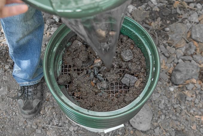 SE 13.25 Inch Wide Stackable Classifier Gold Prospecting Pan - 1/2 Inch Stainless Steel Mesh Sifting Pan, Green