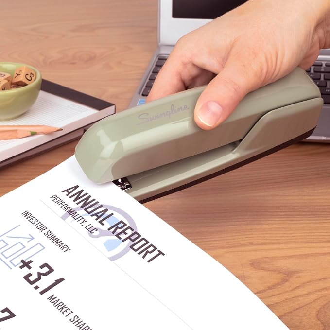 Swingline Stapler, 30 Sheet Capacity, 747 Business Stapler, Jam Free, Metal, Sage (74739)