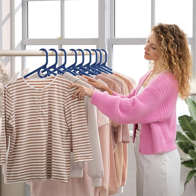 NEATERIZE Thick Heavy Duty Hangers - Navy Plastic Clothes Hangers 24 Pack - Great for Coat Hanger, Jackets Jeans & Suit Hanger for Closet - New Apartment Essentials Percheros Ganchos para Colgar Ropa