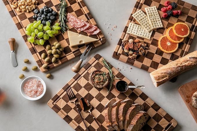 Cutting Boards for Kitchen, Checkered Cutting Board Upgraded, Acacia Wood Chopping Board with Juice Grooves & Handles, Large Butcher Block Serving Tray with Gift Box, 17"X12"X0.8"