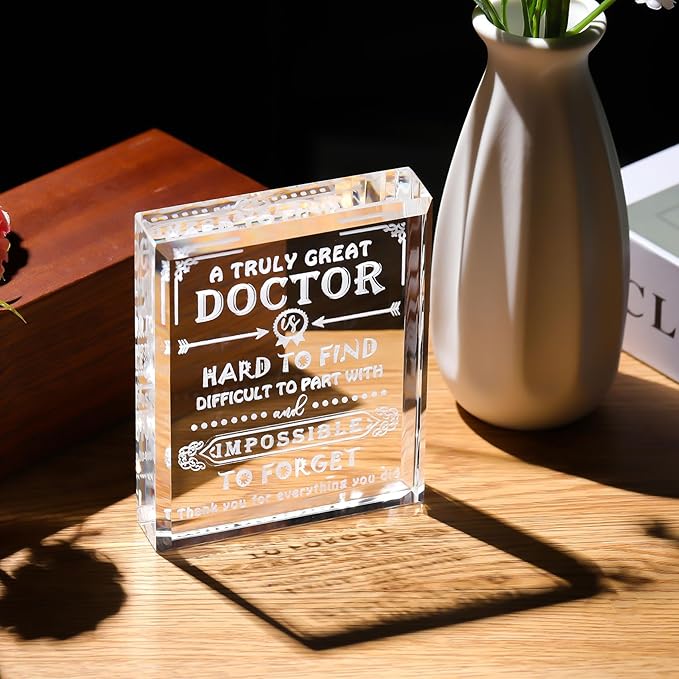 Movdyka Doctor Gifts for Men Women Crystal Keepsake Plaque Best Doctor Ever Gifts Unique Thank You Gift for Doctors on Christmas Retirement Doctors' Day
