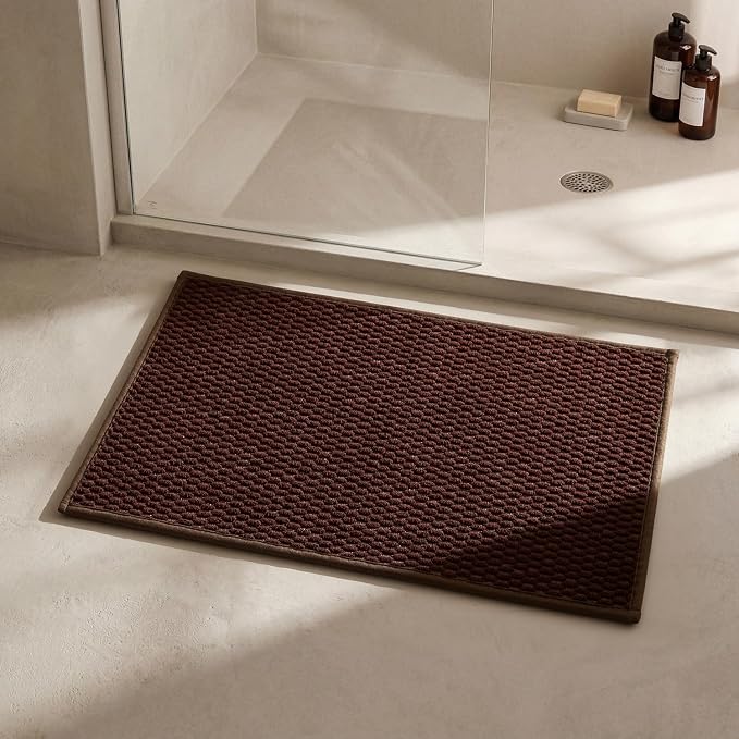 Triohero Bathroom Rugs Non Slip Washable, Super Absorbent Thin Bath Mat Small Quick Dry Low Pile Bathroom Rug, Brown 16"x24"