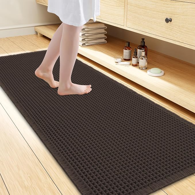 Smiry Waffle Bath Mat 60x24, Extra Soft Absorbent Bathroom Rugs, Non Slip Machine Washable Quick Dry Bath Rugs for Bathroom Floor, Tub, Shower, Home Decor Accessories, Chocolate