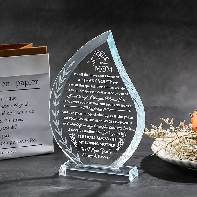 QIANWEI Gifts for Mom from Daughter Son Glass Plaque, To My Mom who has Everything Birthday Gifts Unique, Present for Thanksgiving Christmas Retirement, Valentines