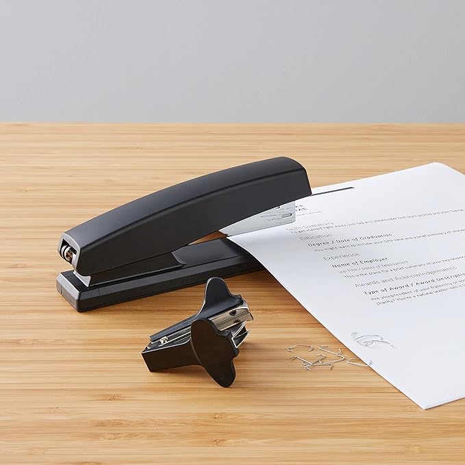 Amazon Basics Stapler Value Pack, 25 Sheet Capacity, Standard, with 3000 Staples and 3 Staple Removers, Black, 3-Pack