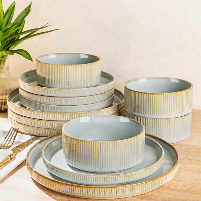 TheTerra Ceramic Dinnerware Sets for 4, 12 Pieces Porcelain Lightweight Plates and Bowls Sets, Scratch Resistant Dish Set, Oven & Microwave & Dishwasher Safe,Illusion Blue