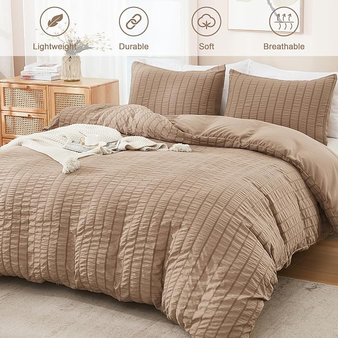 AveLom Taupe Duvet Cover King(104 x 90 inches), 3 Pieces (1 Duvet Cover, 2 Pillow Cases), Seersucker Striped Soft Washed Microfiber Textured Duvet Cover Set with Zipper Closure, Corner Ties