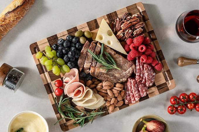Cutting Boards for Kitchen, Checkered Wooden Cutting Board | 14"x11" Walnut End Grain Chopping Board with Juice Groove & Handle, Serving Tray for Prep Meat, Bread & Fruit