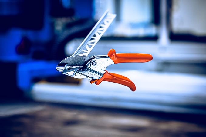 Original LÖWE Mitre Scissors 3.104/HÜ with Lever Transmission and 45 Degree Stops, for use in Industry and Crafts, for Hard and Flat Materials Such as Plastic, Rubber, Wood, PVC, Leather