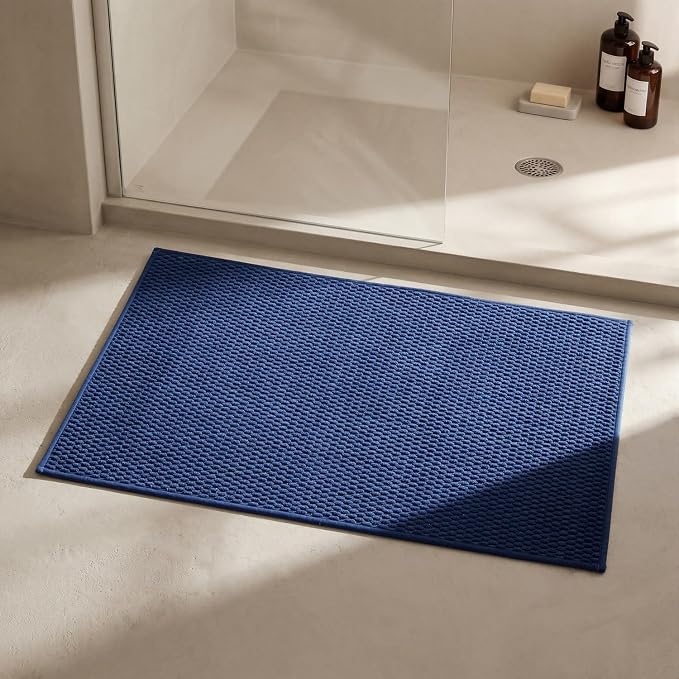 Triohero Bathroom Rugs Non Slip Washable, Super Absorbent Thin Bath Mat Small Quick Dry Low Pile Bathroom Rug, Navy Blue 20"x30"