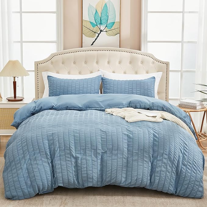 AveLom Grayish Blue Duvet Cover King(104 x 90 inches), 3 Pieces (1 Duvet Cover, 2 Pillow Cases), Seersucker Striped Soft Washed Microfiber Textured Duvet Cover Set with Zipper Closure, Corner Ties