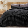 Sasttie Twin/Twin-XL Comforter Set 2 Pieces - Super Soft Fleece Comforters Twin/Twin-XL Size, 1 Luxury Warm Fuzzy Marshmallow Comforter with 1 Pillow Case, Faux Fur Bedding Set, Black