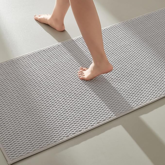 TYUU Bathroom Runner Rugs, Long Bath Mat Runner Washable Thin Quick Dry Low Pile Bathroom Runner Rugs Non Slip, Light Grey 16"x60"