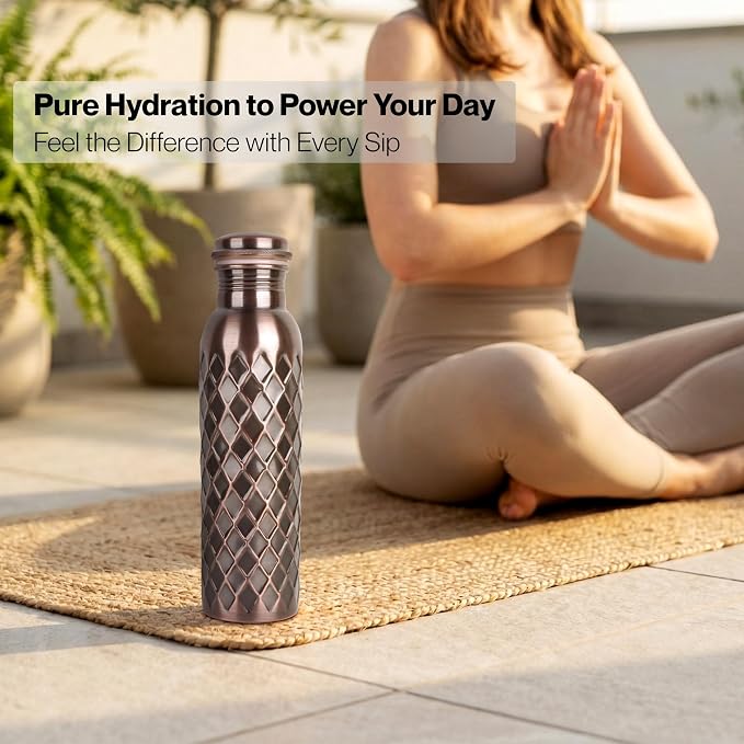 Copper Water Bottle 32 Oz Extra Large, Real Pure Copper Bottle for Drinking Water, Antique Diamond Ayurvedic Drinking Bottle, Leak Proof Cap, Cleaning Brush, Daily Hydration for Home Travel