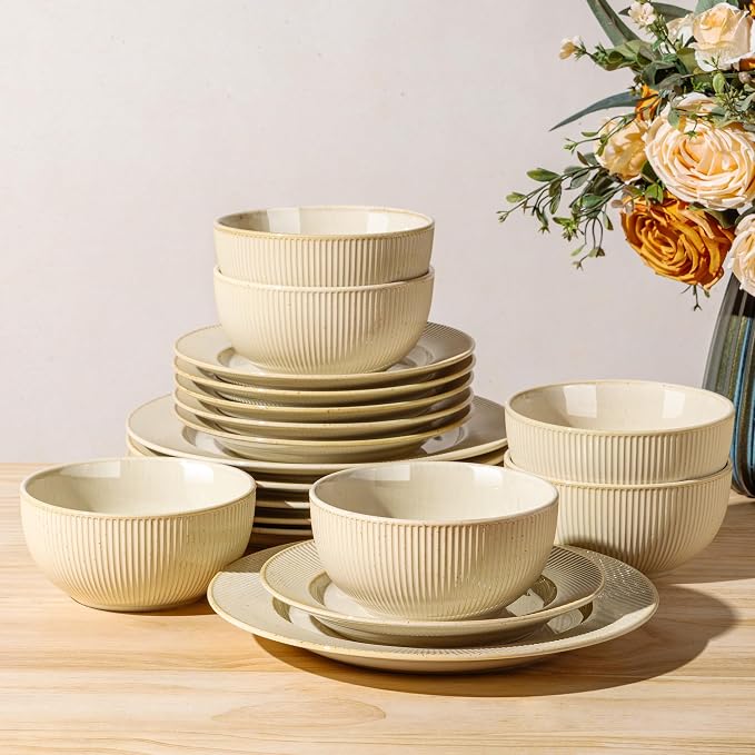 TheTerra Ceramic Dinnerware Sets for 6, 18 Pieces Porcelain Lightweight Plates and Bowls Sets, Scratch Resistant Dish Set, Oven, Microwave & Dishwasher Safe, Cream Latte