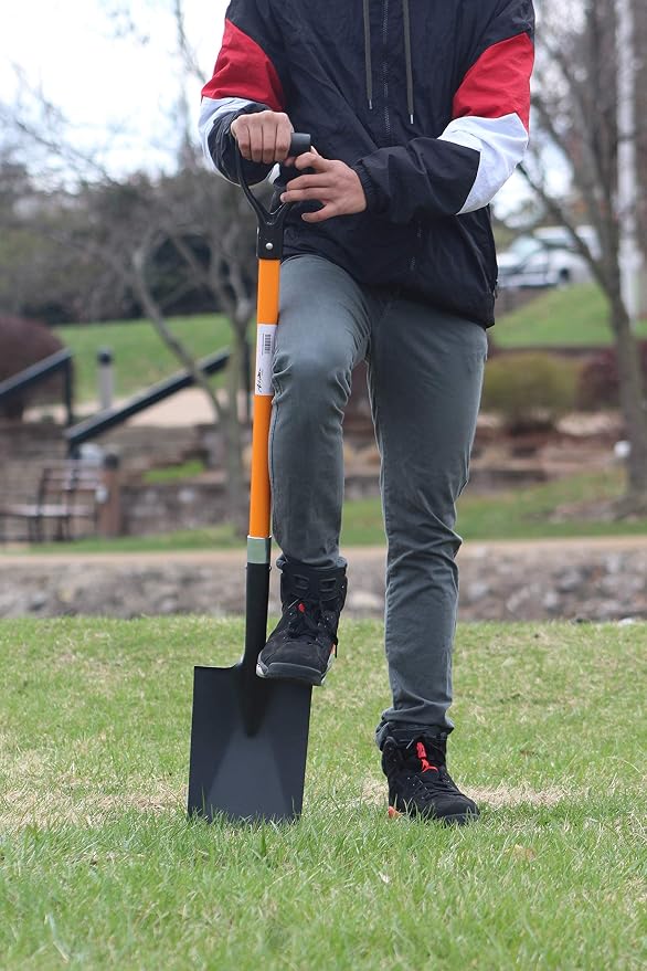 Ashman Spade Shovel (2 Pack) – 41 Inches Long D Handle Grip – The Single Shovel Weighs 2.2 Pounds and has a Durable Handle – Premium Quality Multipurpose Orange Spade Shovel with Strong Build.