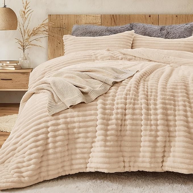 Sasttie Queen Comforter Set 3 Pieces - Super Soft Fleece Comforters Queen Size, 1 Luxury Warm Fuzzy Marshmallow Comforter with 2 Pillow Cases, Faux Fur Down Alternative Bedding Set, Beige