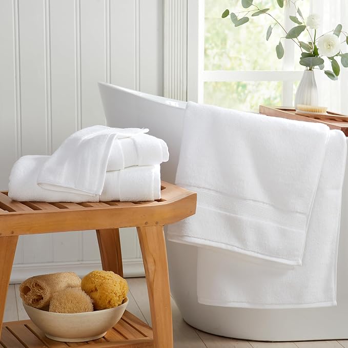Springtree Home Luxury Bamboo Rayon Plush Bath Towel Set | 4-Pack | White | 35% Bamboo Rayon - 65% Zero Twist Cotton | Absorbent Quick-Dry Towels for Bathroom | Ultra Soft | OEKO-TEX Standard 100