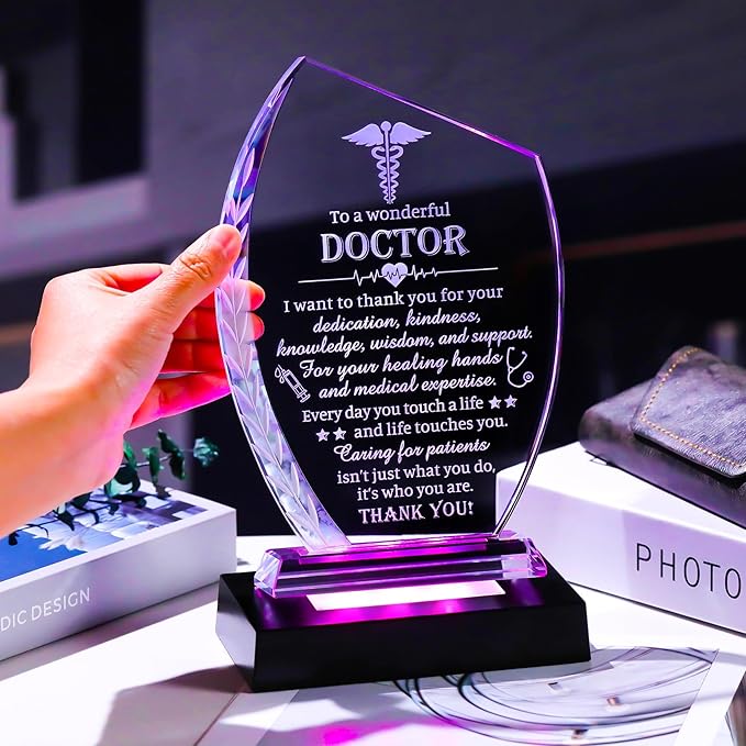 Movdyka Doctor Appreciation Gifts Crystal Plaque with Light Base Thank You Doctor Gifts for Women Men Best Doctors Day Retirement Birthday Chtistmas Thanksgiving Appreciate Plaque Decor Gift