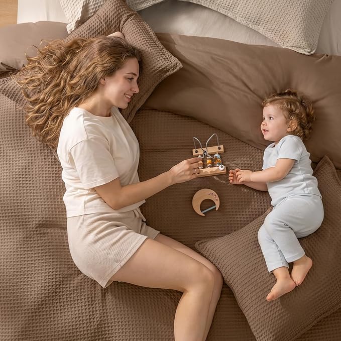 PHF Waffle Duvet Cover Set King Size, No Snagging Ultra Soft Luxury Textured Breathable Comforter Cover for All Season 3pcs, Durable Bedding Duvet Set with 2 Pillow Shams, 104"x90", Mocha