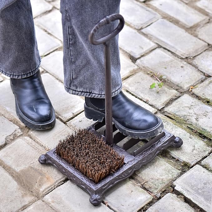Sungmor Heavy Duty Cast Iron Shoe Scraper Brush, Vintage Rustic Brown Boot Scraper Brush with Handle, Farmhouse Garden Outdoor Boots Mud Cleaner, Shoe Brush Scrubber for Front Door Entrance