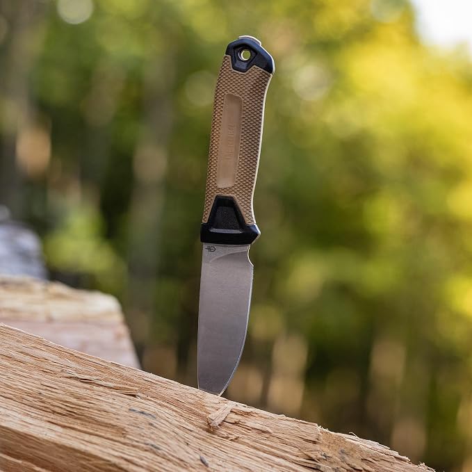 Gerber Gear StrongArm Camp Magnacut - Fixed Blade Survival Tactical Knife for Camping, Outdoor, Hunting - Ergonomic Ambidextrous Utility Tool - Made in USA - Coyote Brown
