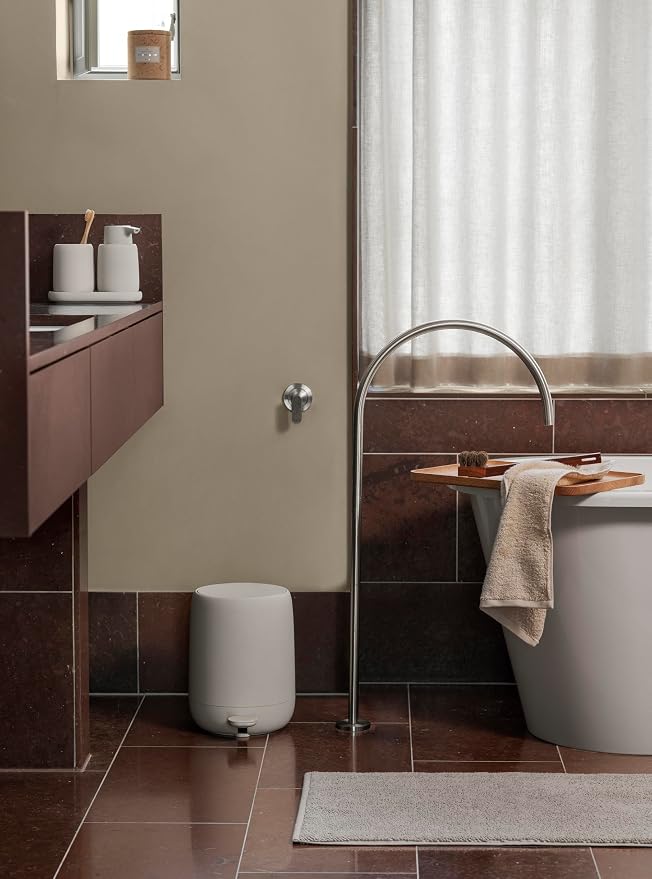 blomus Sono Soap Dispenser 250 ml Ceramic Hand Soap Dispenser in Beige Diameter 8 x 14 H cm Colour Moonbeam Liquid Soap Dispenser with Pump Head