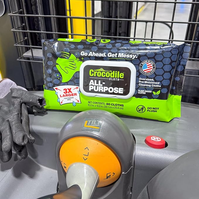 Crocodile Cloth All-Purpose Cleaning Wipes – 8 Pack/640 Total Count, 15"x10" Extra Large Plant-Based Disposable Cloths – Moist, Absorbent, Safe on Skin, Multi-Surface Use