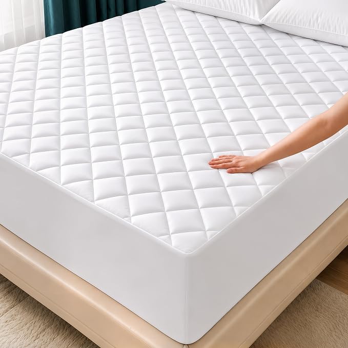 Quilted Fitted Mattress Pad, California King Mattress Protector Topper with Deep Pocket Stretches up to 16 Inches, Machine Washable Mattress Cover by Utopia Bedding (White)