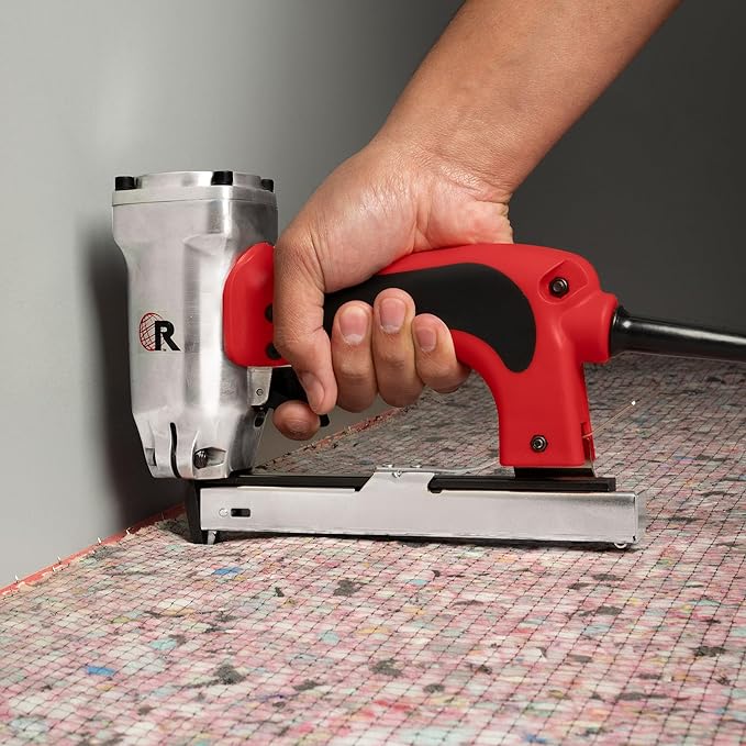 ROBERTS 10-600 3/16" Crown, 120V, 15-Amp, 20 Gauge Electric Stapler with Carrying Case, Red
