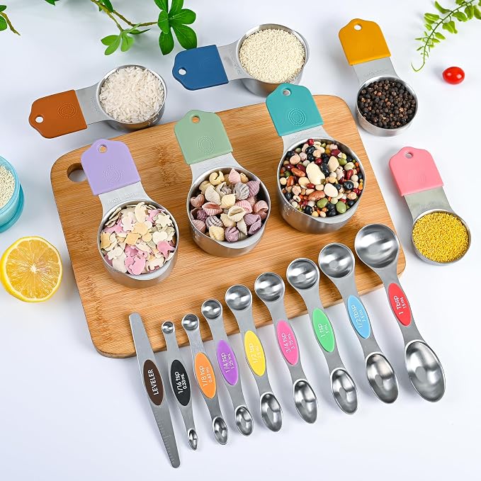 Measuring Cups and Spoons Set 16, Metric & US Stainless Steel Magnetic Measuring Cups and Spoons Set for Baking & Kitchen, Dry & Liquid Metal Measure Cups & Spoons with Leveler