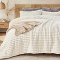 Sasttie Full Comforter Set 3 Pieces - Super Soft Fleece Comforters Full Size, 1 Luxury Warm Fuzzy Marshmallow Comforter with 2 Pillow Cases, Faux Fur Down Alternative Bedding Set, Cream White