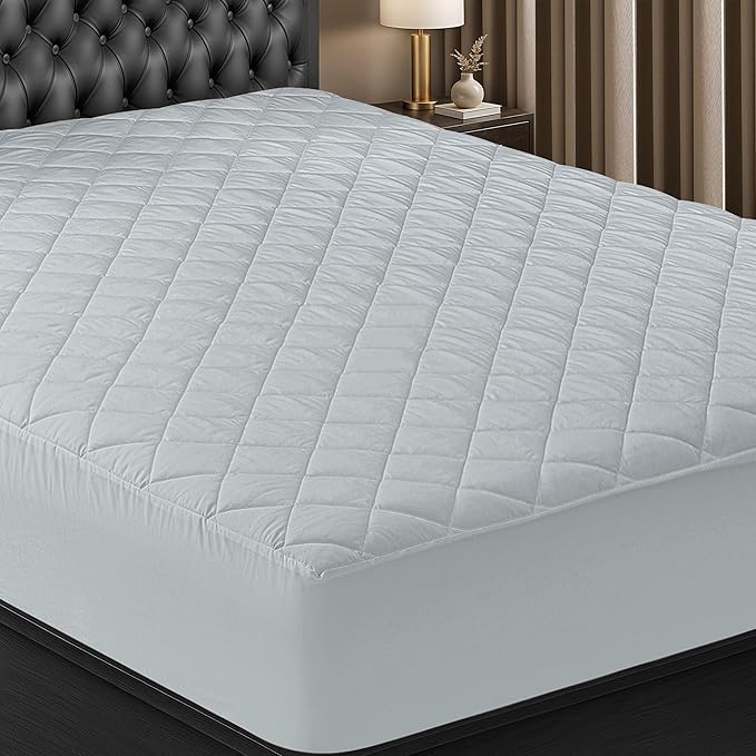 Quilted Fitted Mattress Pad, Twin Mattress Protector Topper with Deep Pocket Stretches up to 16 Inches, Machine Washable Mattress Cover by Utopia Bedding (Light Grey)